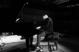 Jazz Pianist Alan Bartus