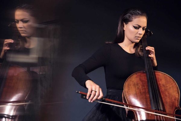 Cellist Magdalena Izakovicova